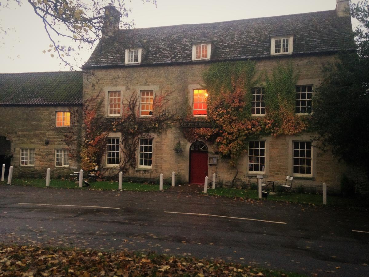 The Fox And Hounds Hotell Oakham Exteriör bild