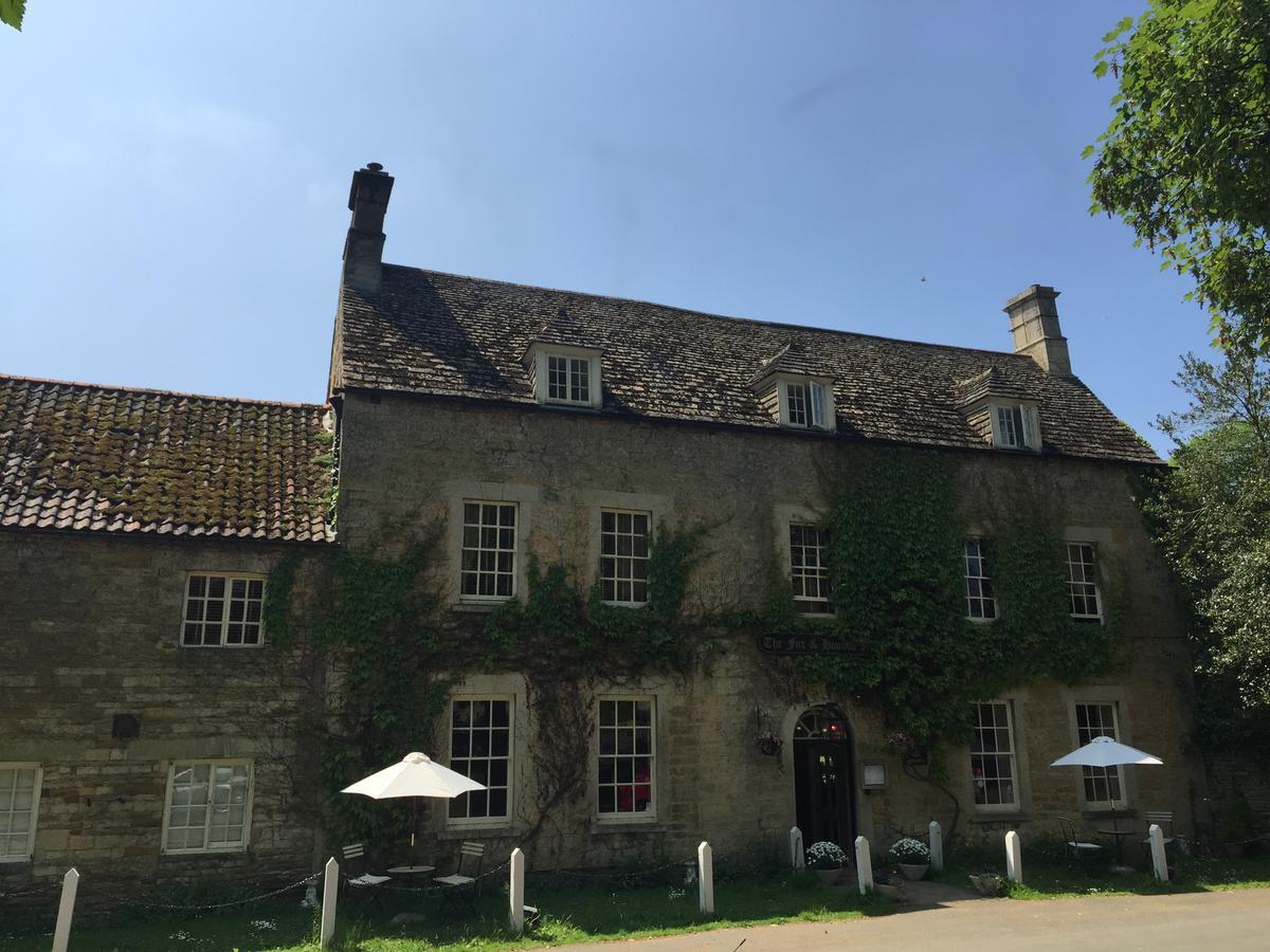 The Fox And Hounds Hotell Oakham Exteriör bild